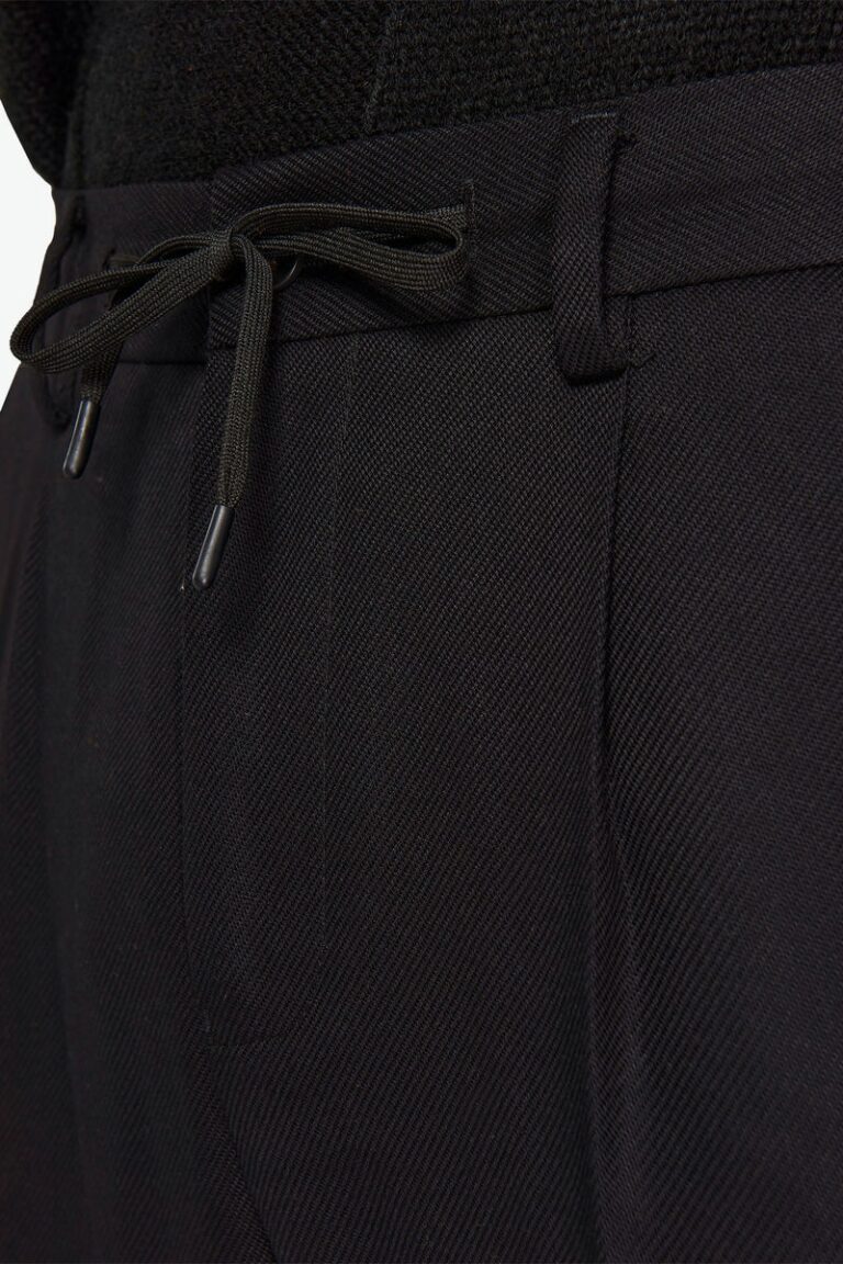 Crne pantalone Cavalry