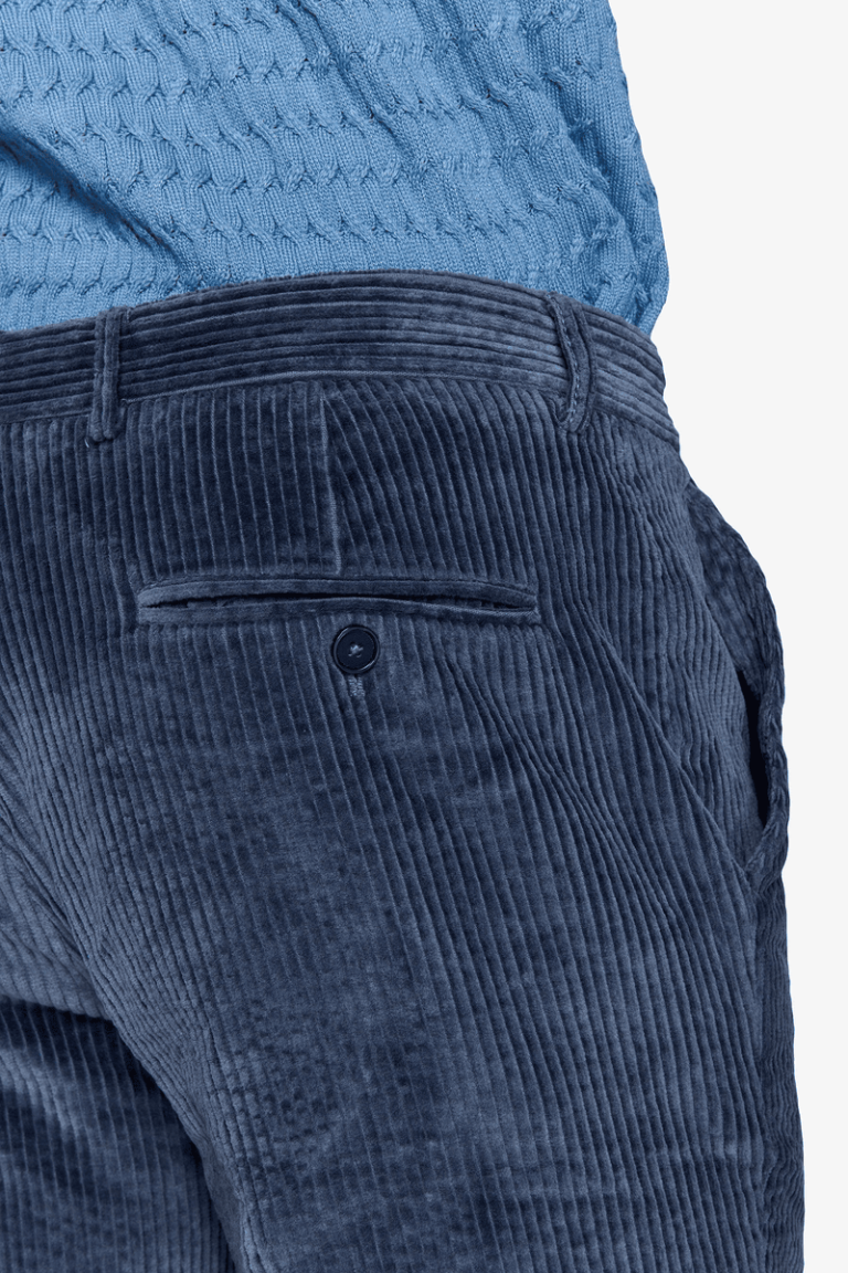Avion pantalone od somota