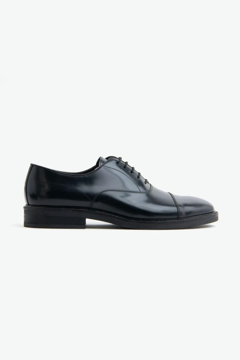 Elegantne plave cipele na pertle