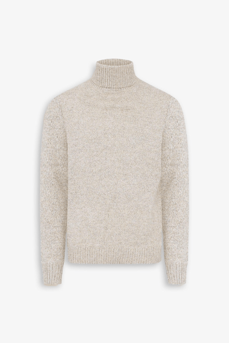 YUNM18-4022-UOMBEIGE.png