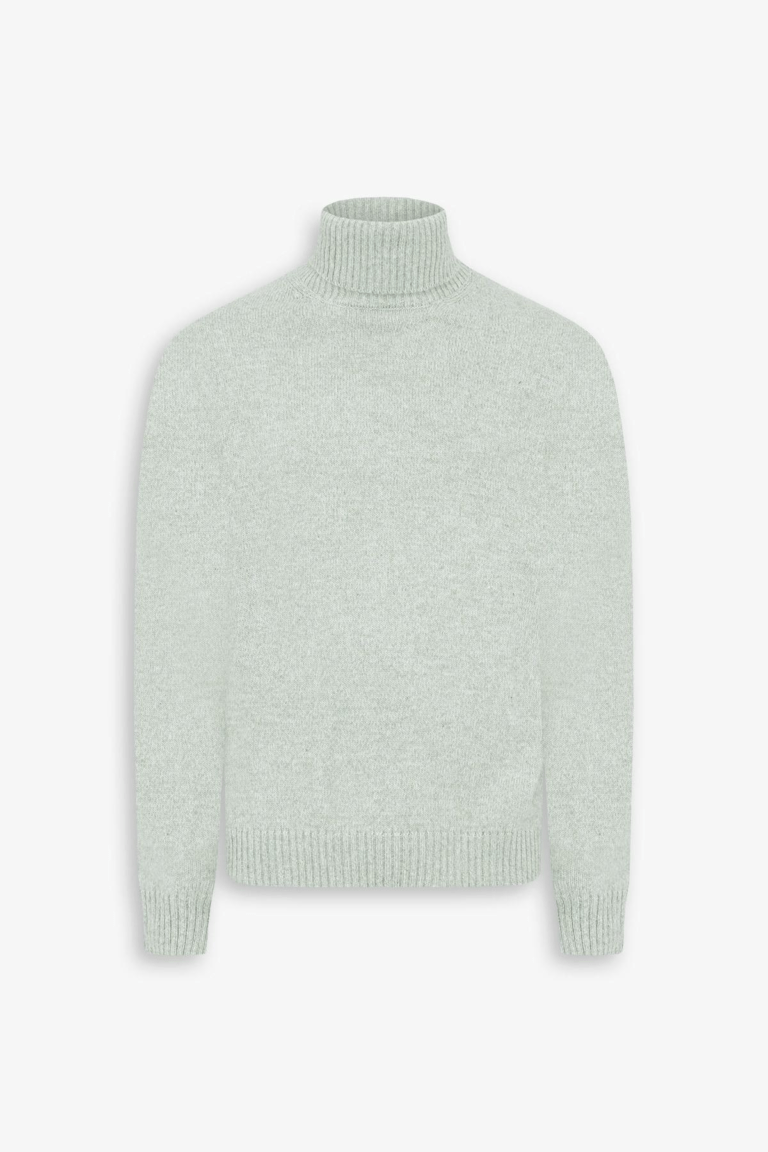 YUNM18-4022-UOMSALVIA.png