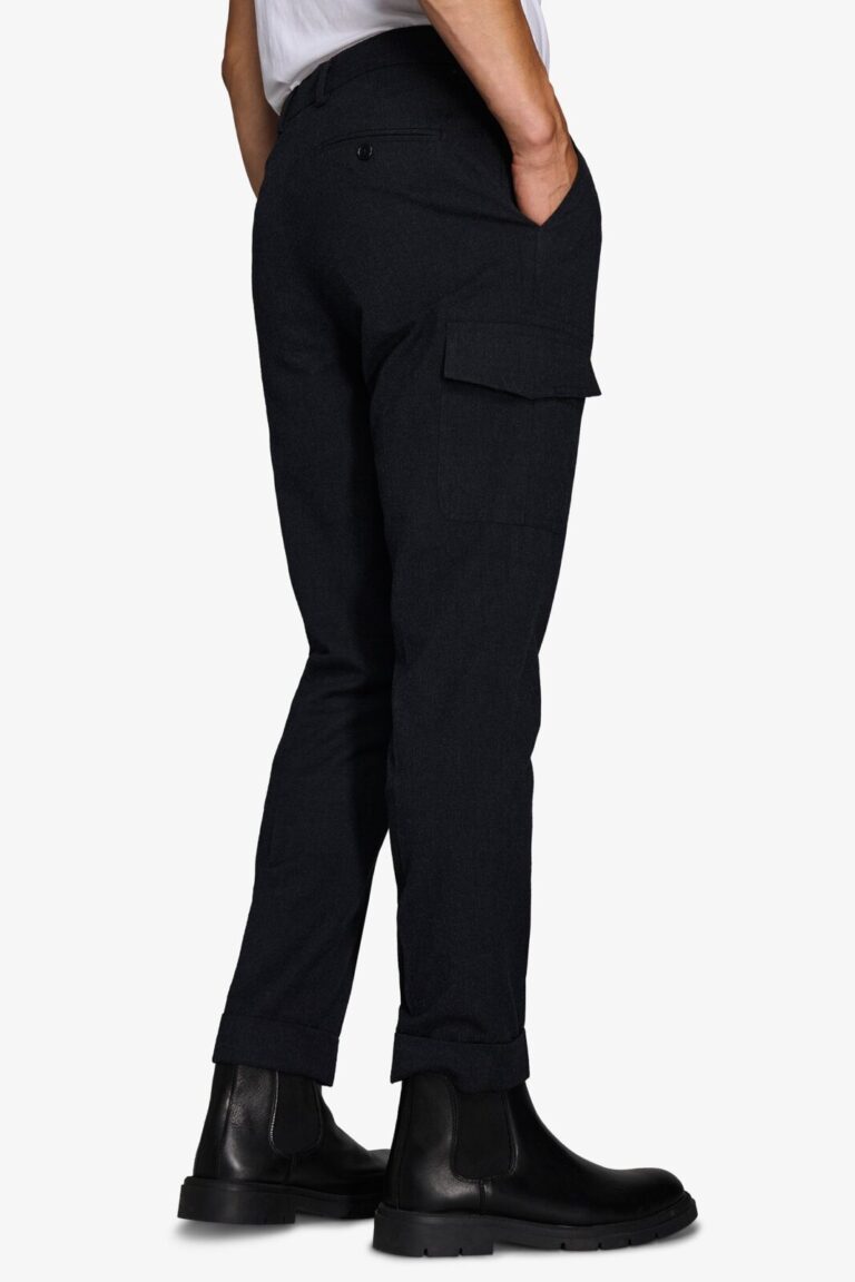 YUNP82-6033-SCAANTRACITE-6