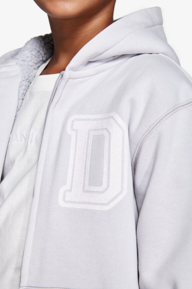 YUTV91-K022-FSSCELESTE-4